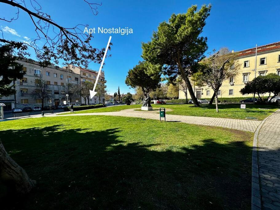 Brand New City Center Apartment Nostalgija Split Eksteriør billede